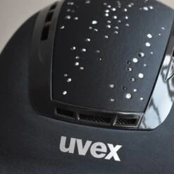 Helmet Uvex Suxxeed Diamond 35 Helmet Uvex Suxxeed Diamond -Equestrian Equipment Store Uvex Suxxeed Diamond Black Lifestyle